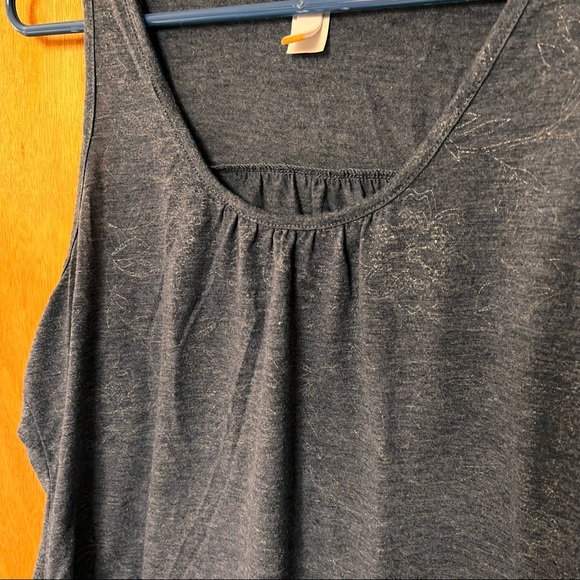 Lucy Tank Top with Silver Detail - Picture 3 of 7